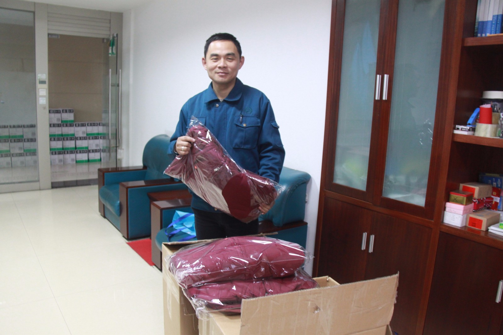 1505788220504654aUXb.jpg IMG_394300.jpg